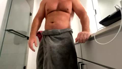 stlhotwifeguy online show from 07.12.26