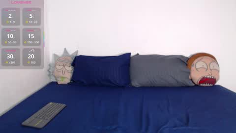 Stone Lee  online show from 01.15.26