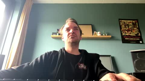 Snapshot of stonednboner chatting on 10.18.25 Stonerboner online show from 10.18.25