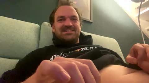 Stonerboner online show from 05.17.26