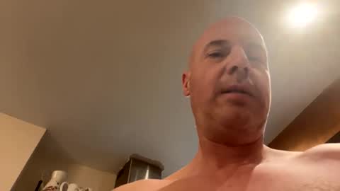 Stoodley22 online show from 01.14.26