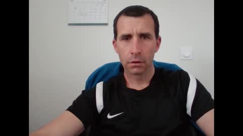 Snapshot of storanex chatting on 03.11.25 storanex online show from 03.11.25