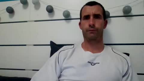 Snapshot of storanex chatting on 11.12.25 storanex online show from 11.12.25