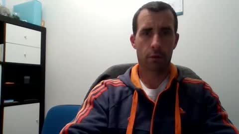 Snapshot of storanex chatting on 11.20.25 storanex online show from 11.20.25