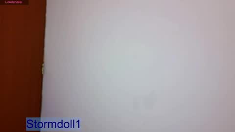 storm doll online show from 05.01.26
