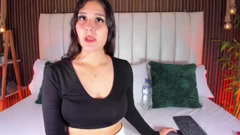 stormy online show from 02.05.26