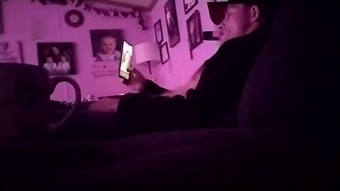 Snapshot of str33twyz3 chatting on 12.05.24 Streetwyze online show from 12.05.24