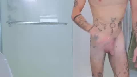 str8whiteboy21 online show from 10.28.25