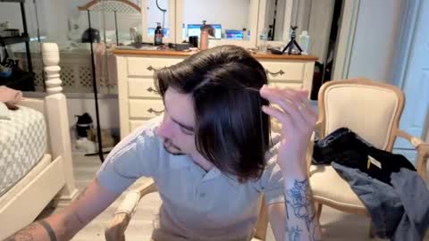 str8whiteboy21 online show from 04.24.26