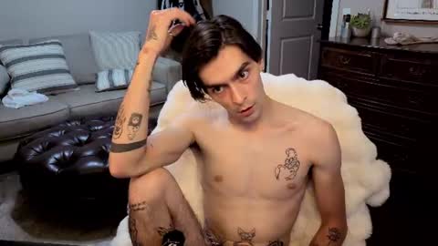 str8whiteboy21 online show from 06.19.26