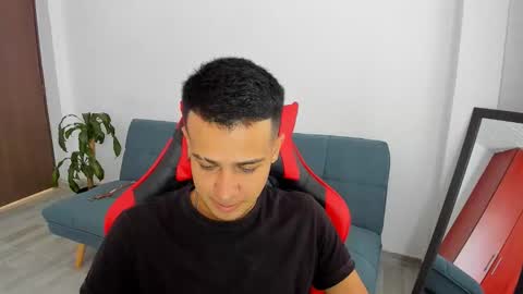 straight_boys_hornys online show from 03.20.26