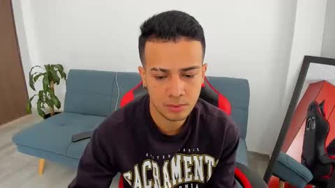 straight_boys_hornys online show from 03.22.26