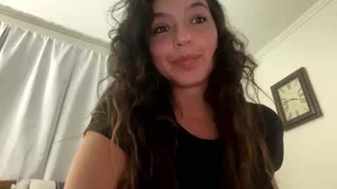 Snapshot of straightoutthetrailer chatting on 01.09.26 lucille beatrice luficer call me lucy online show from 01.09.26