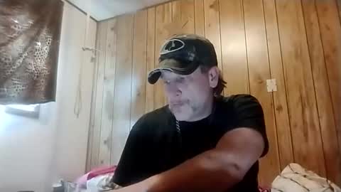 straighttoy online show from 02.20.25