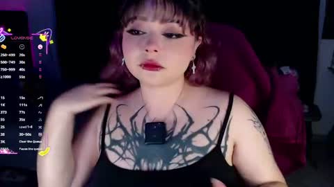 Snapshot of strangergirlxxx chatting on 07.29.26 Carla Independent model online show from 07.29.26