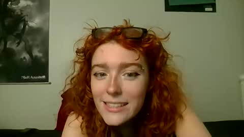 strawb3rrymilkk online show from 02.20.26