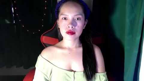 Snapshot of strawberry_ei chatting on 05.06.26 just call me baby online show from 05.06.26