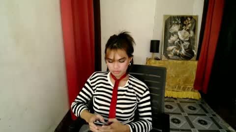 strawberry_kisses143 online show from 06.12.26