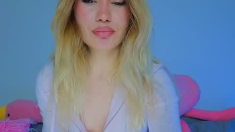 Tati and Lola online show from 03.28.26