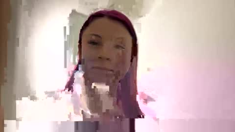 Ruby Moon online show from 02.03.25