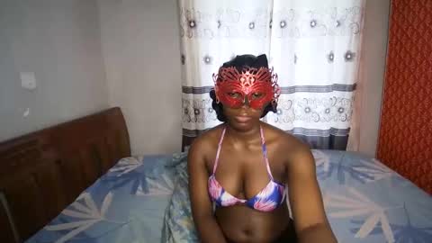 streetlioness online show from 09.18.25