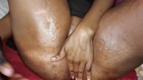 stretchmarksebony online show from 02.03.26