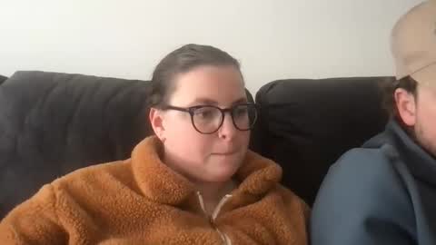 Snapshot of stretchyskate chatting on 02.08.26 stretchyskate online show from 02.08.26