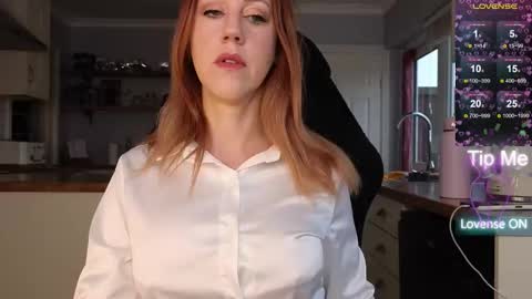 Amorina online show from 11.28.25