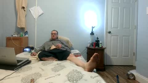 Strobody86 online show from 02.25.25