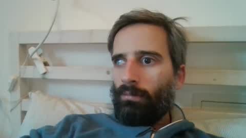 stroke1 online show from 01.12.25