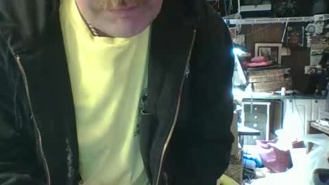 Snapshot of strokingjoe14585 chatting on 12.23.25 strokingjoe14585 online show from 12.23.25