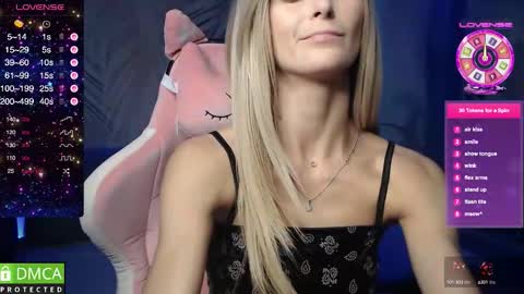 Snapshot of strongalice chatting on 10.06.25 The best athletic body on the site online show from 10.06.25