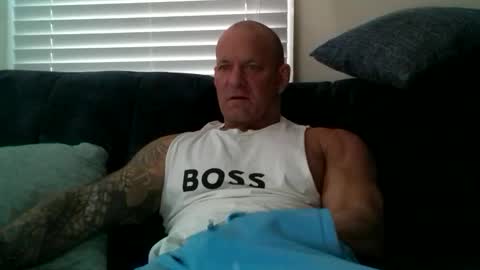 StrongAndHard online show from 11.21.25