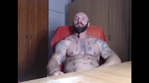 Snapshot of strongivan chatting on 06.17.26 StrongIvan online show from 06.17.26