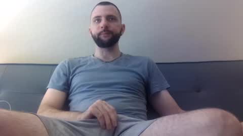 Snapshot of stud4u21 chatting on 10.12.25 stud4u21 online show from 10.12.25