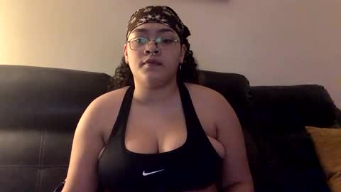 Snapshot of studanejalex chatting on 01.28.25 Jae online show from 01.28.25