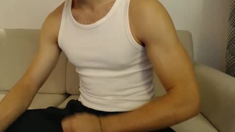 Stud From Paris online show from 09.25.25