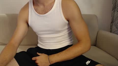 Stud From Paris online show from 10.01.25