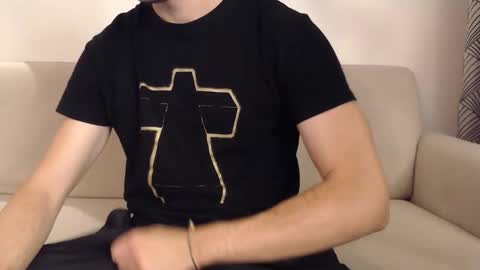 Snapshot of studfromparis chatting on 11.30.25 Stud From Paris online show from 11.30.25