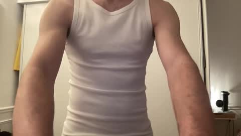 Snapshot of studfromparis chatting on 01.13.26 Stud From Paris online show from 01.13.26