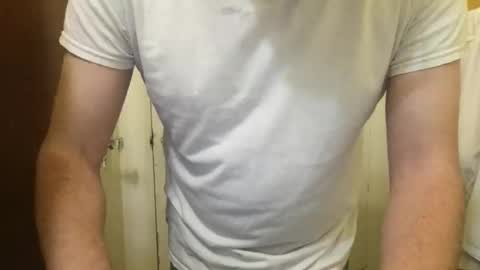 Snapshot of stuffsarecool chatting on 03.08.26 Charlie online show from 03.08.26