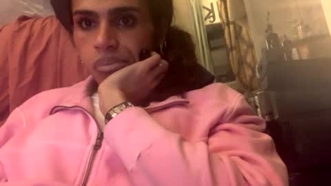 Snapshot of stxllaxcx chatting on 10.03.25 stxllaxcx online show from 10.03.25