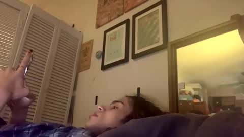 Snapshot of stxllaxcx chatting on 12.04.25 stxllaxcx online show from 12.04.25