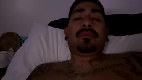 stylezg805 online show from 10.28.25