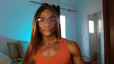 Suanny Klatten  It is my account independent  online show from 02.11.25