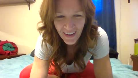 Snapshot of sub4you69brat chatting on 11.12.25 sub4you69brat online show from 11.12.25