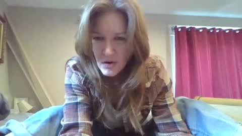 Snapshot of sub4you69brat chatting on 01.14.26 sub4you69brat online show from 01.14.26