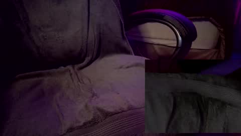 Snapshot of subbiguy00 chatting on 10.25.25 subbiguy00 online show from 10.25.25