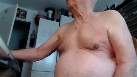 Snapshot of subibuns chatting on 12.15.24 Marcel online show from 12.15.24