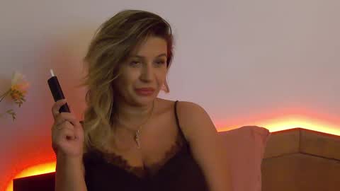 Carla online show from 05.06.26
